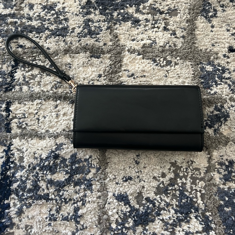A New Day Black Large Wristlet Wallet